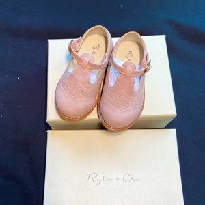 Rylee +Cru baby shoes Dusty Rose.